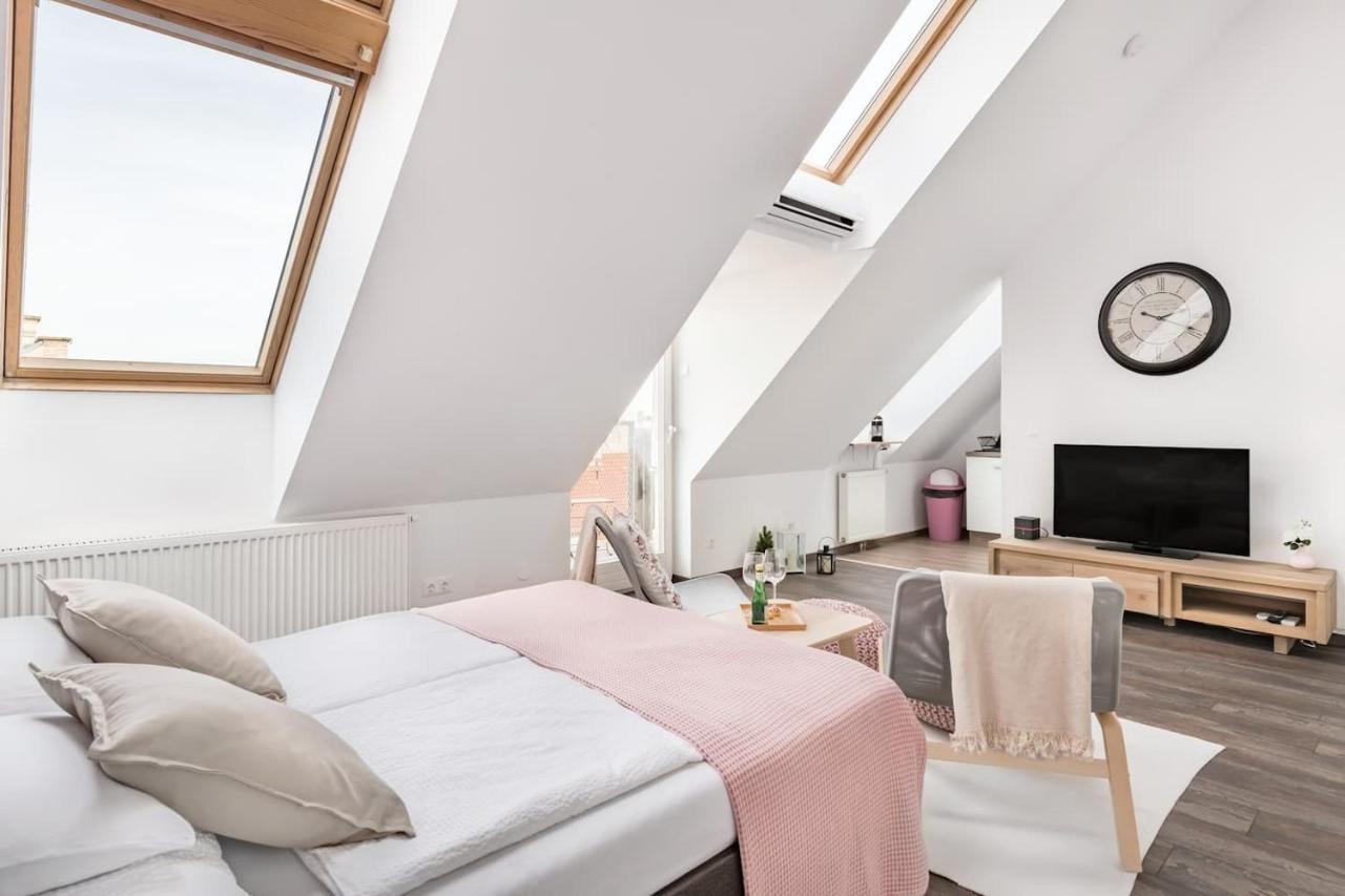 Vienna 15 Design Apartment ภายนอก รูปภาพ